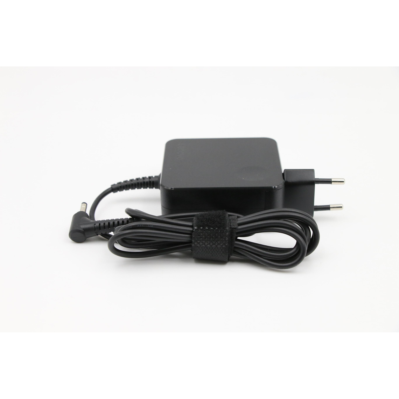 Lenovo 01FR150 Notebook Indoor 100 240 V 50 60 Hz 20 V 1.7 A