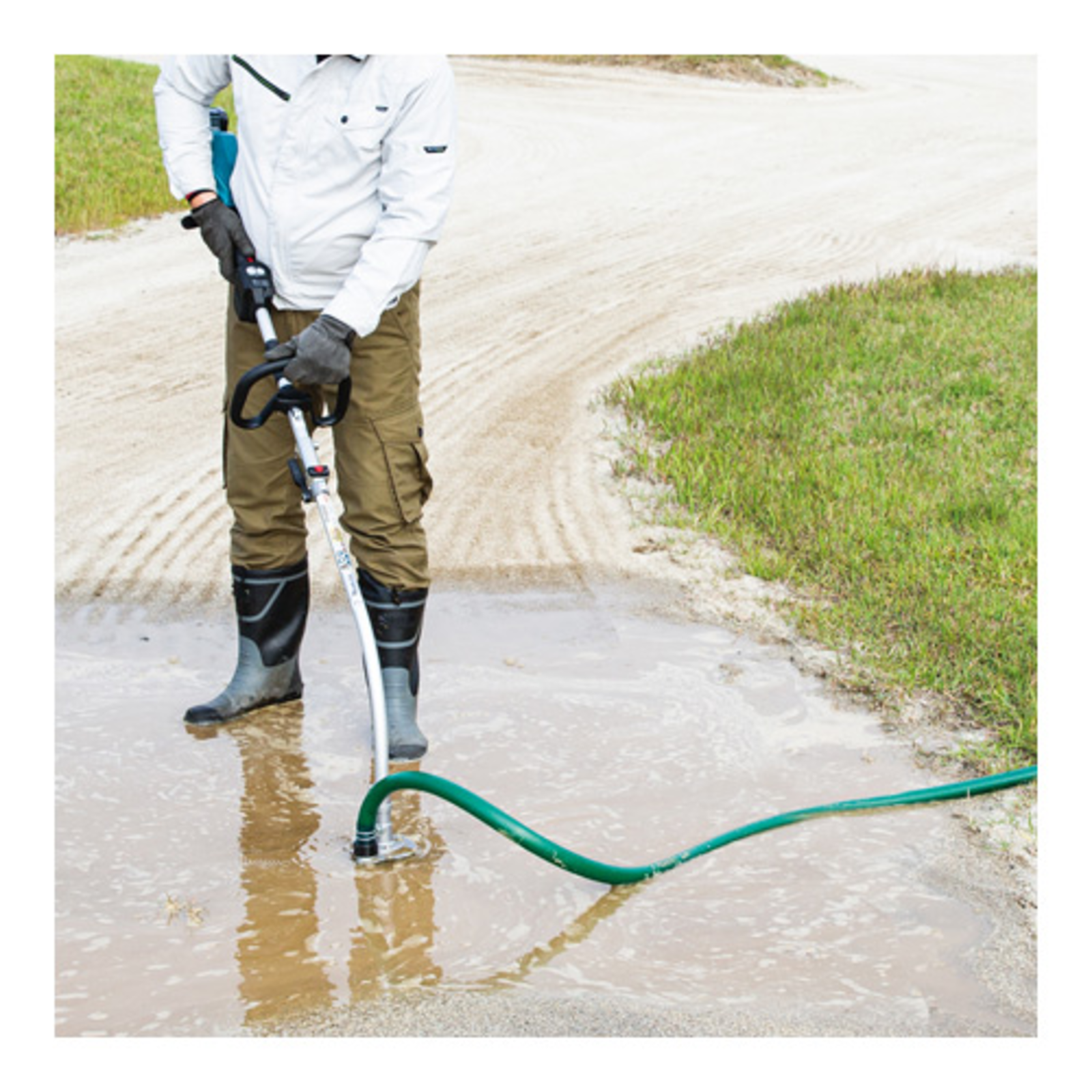 Makita PF400MP Submersible Pump Attachment Suction Height Max. 13.0m Air Flow Rate 0