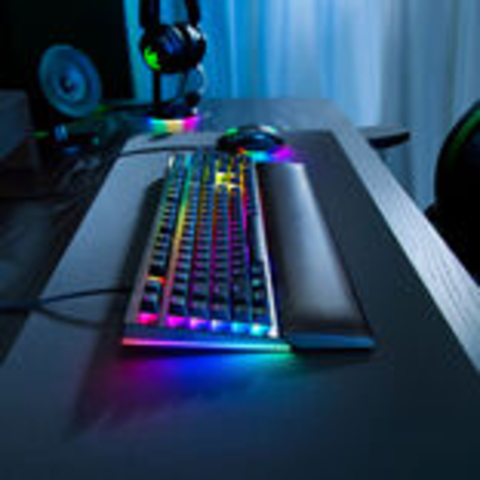 Razer BlackWidow V4 Yellow Switch Mechanical DE Black