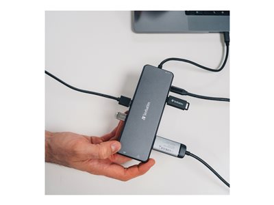 VERBATIM USB-C Pro Multiport Hub 13 Port CMH-13