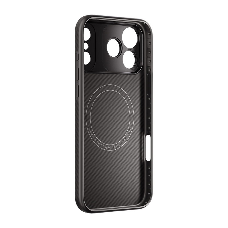 Freewell case for iPhone 17 Pro Max with 17mm mount