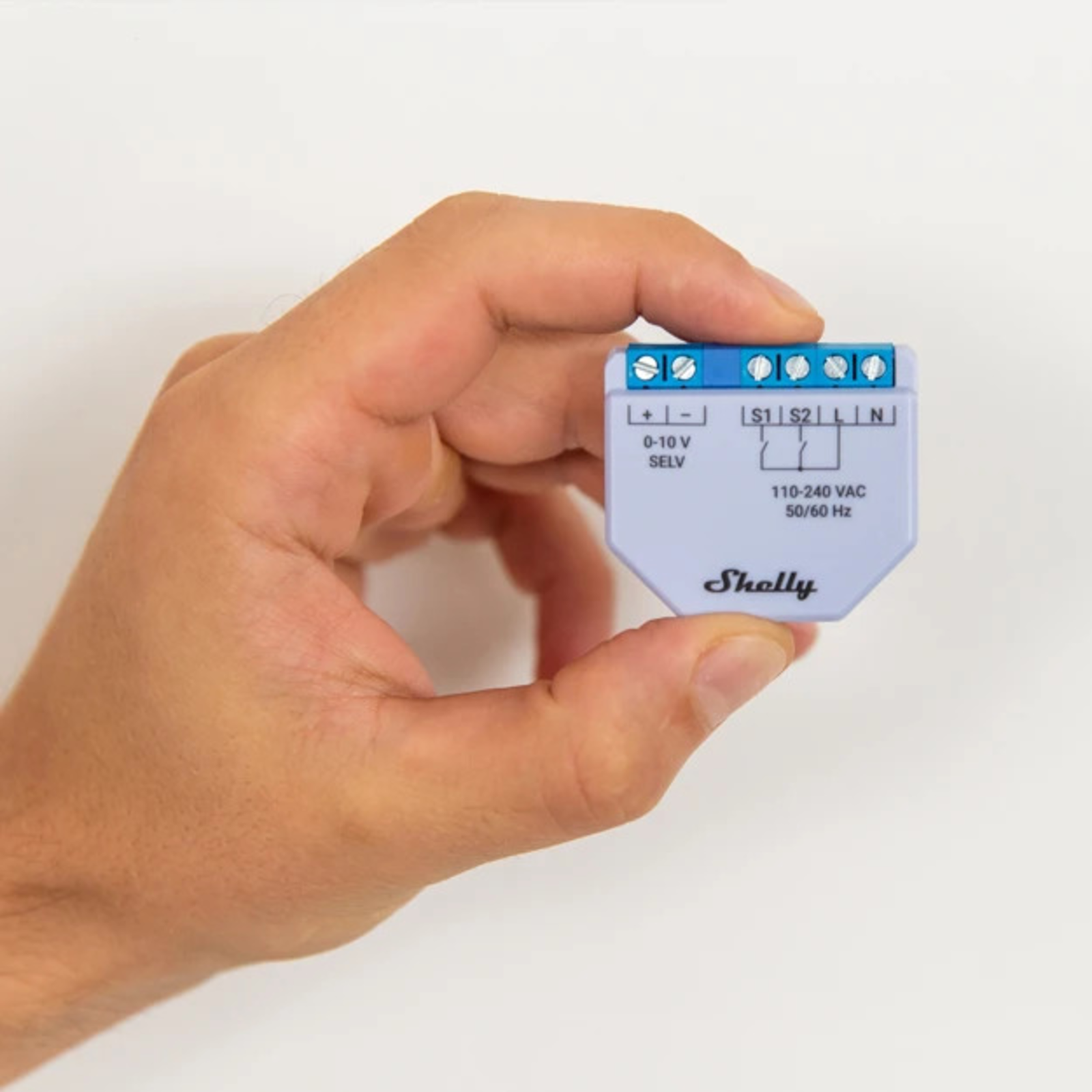 Slighty Flush-mounted Plus Dimmer 0-10V