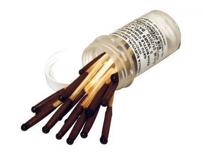 BCB storm matches 25 pcs.CN327A