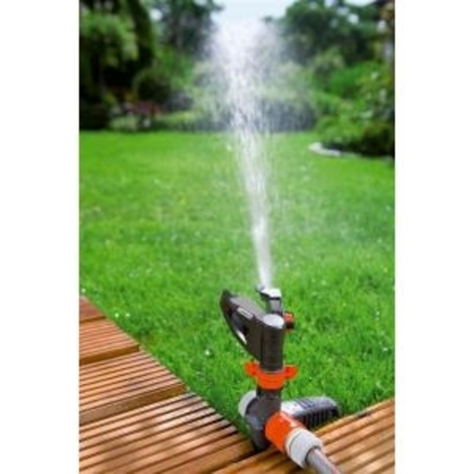 Gardena Comfort Impulse Circle And Sector Sprinklers orange