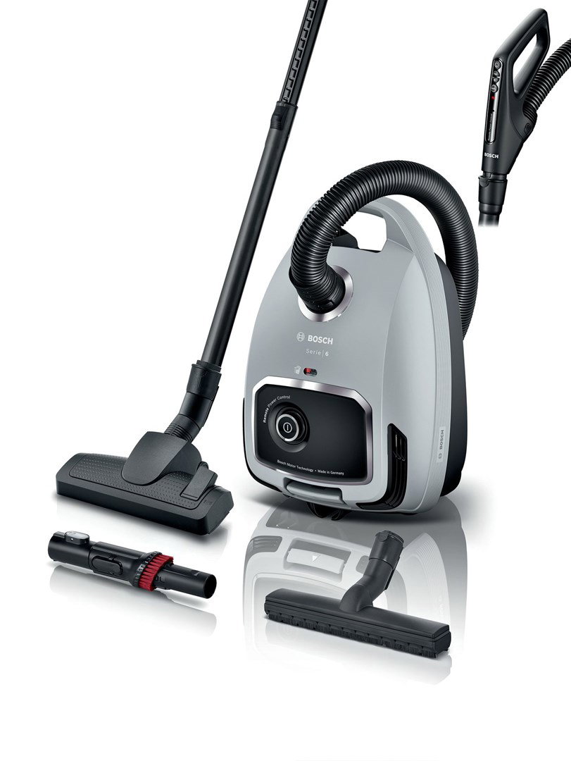 Bosch Serie 6 BGB6X330 vacuum 4 L Cylinder vacuum Dry 600 W Dust bag